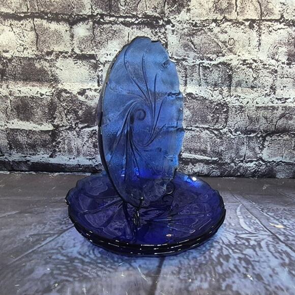 Vintage Set of 4 1960 Arcoroc france Cobalt blue Scalloped textured Glass Plates - Picture 3 of 7